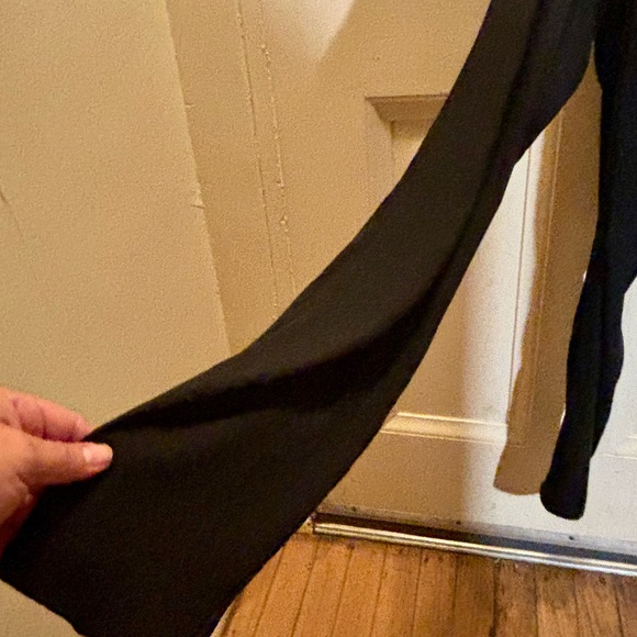 Vince Silk Jumpsuit, excellent condition,small size - Picture 7 of 14